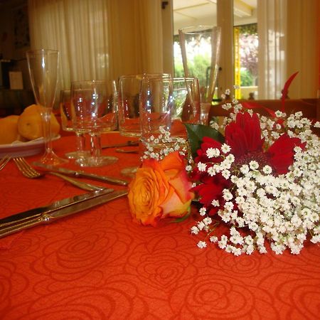 Hotel Graziana Riccione Dış mekan fotoğraf