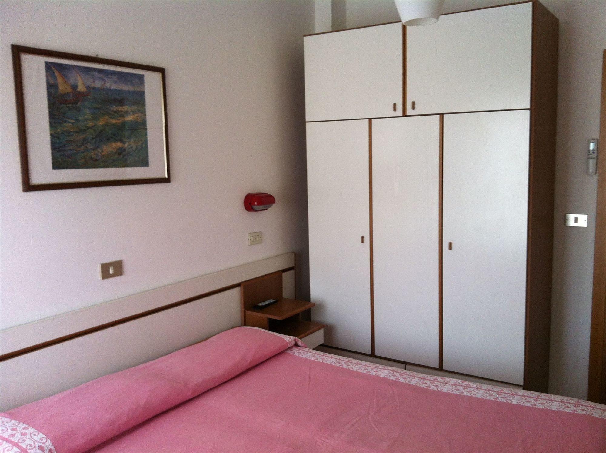 Hotel Graziana Riccione Dış mekan fotoğraf