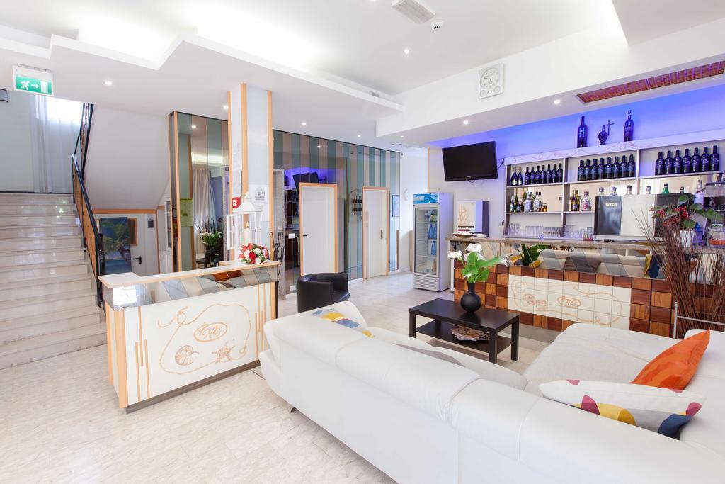 Hotel Graziana Riccione Dış mekan fotoğraf